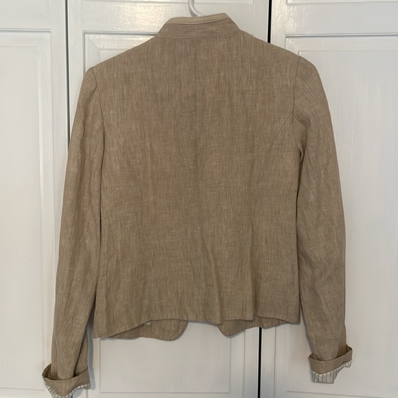 Never worn light tan color - Picture 4 of 4